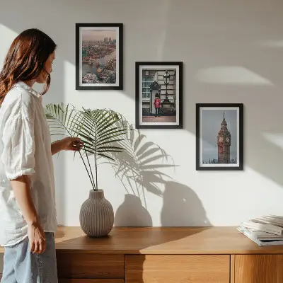 Photo frame wall Views of London with the bridge and the Big Ben guard