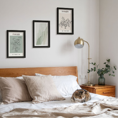 Framed triptych Flowers in a vase in a modern and minimalist style