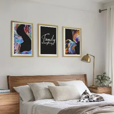 Three-piece wall art piece Portraits of people colorful patterns family