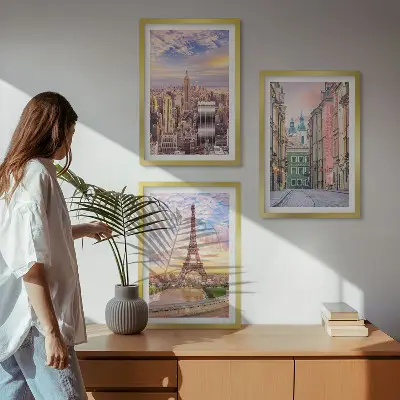 Wall art set featuring New York and Paris city twilight scenes