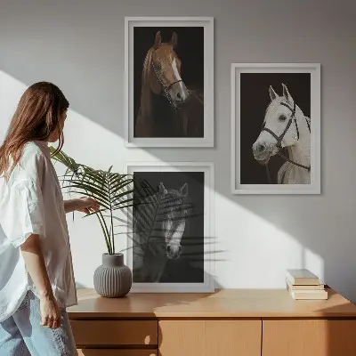 Three-piece wall art piece Portraits of horses in shades of fur
