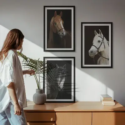 Three-piece wall art piece Portraits of horses in shades of fur