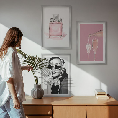 Three-piece wall art piece Stylish pink accessories