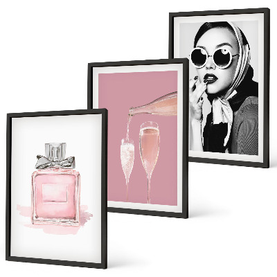 Three-piece wall art piece Stylish pink accessories