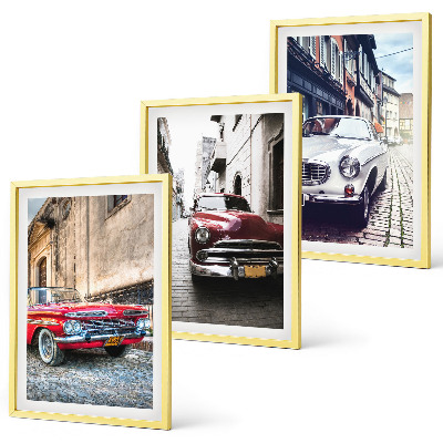 Set of 3 framed wall art pieces Classic cars in cities