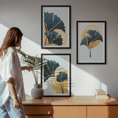 Wall art set Ginkgo leaves light background