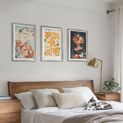 Set of 3 framed wall art pieces Floral portraits with bouquets