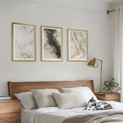 Wall art set with abstract black and white patterns