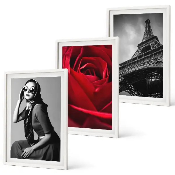 Wall art set featuring a Parisian lady with Eiffel Tower glasses