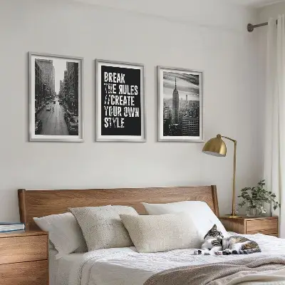 Set of 3 framed wall art pieces City streets black and white inspiration