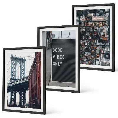 Wall art set bridge view of the city with inscriptions