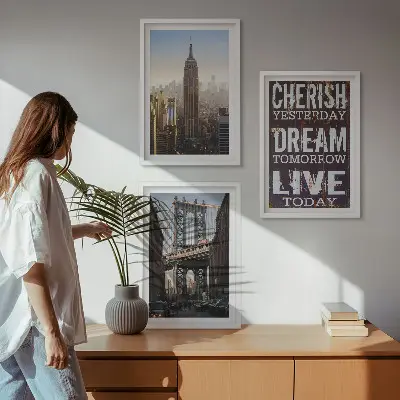Three-piece wall art piece New York landscapes quote