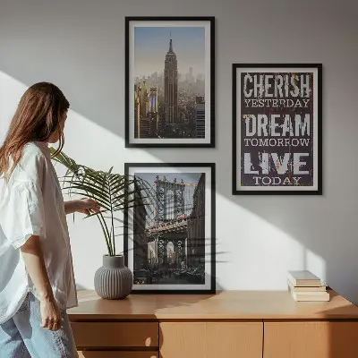 Three-piece wall art piece New York landscapes quote