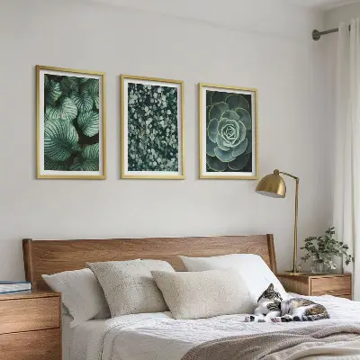 Wall art set green leaves succulent style