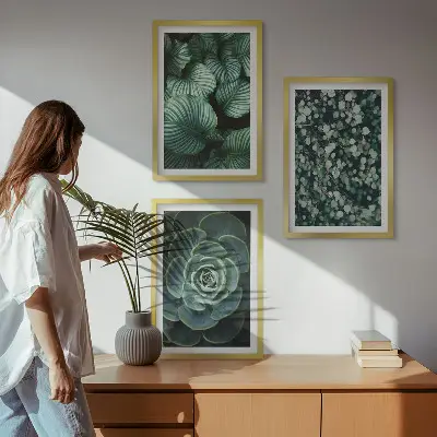 Wall art set green leaves succulent style