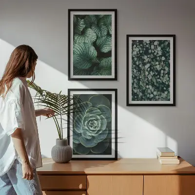 Wall art set green leaves succulent style
