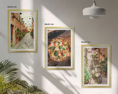 Set of 3 framed wall art pieces Charming streets with pizza