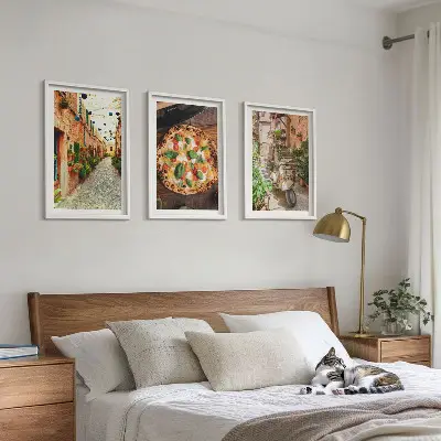 Set of 3 framed wall art pieces Charming streets with pizza