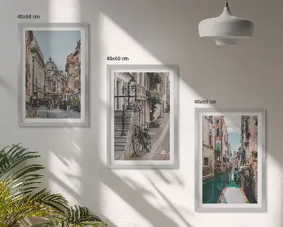 Set of 3 framed wall art pieces Venice's water streets