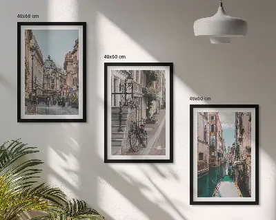 Set of 3 framed wall art pieces Venice's water streets