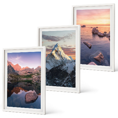 Three-piece wall art piece Mountain landscapes in the background