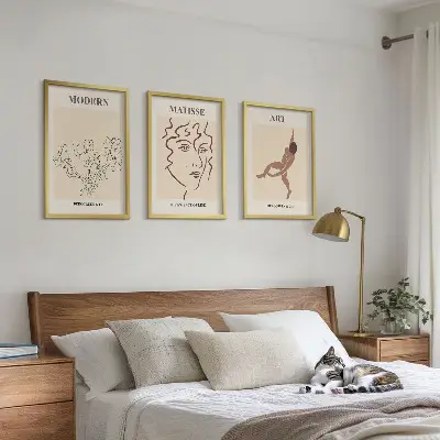 Three-piece floral wall art set stylish graphic flower characters