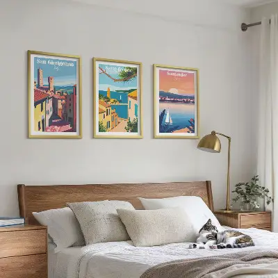 Wall art set featuring Italian town landscapes