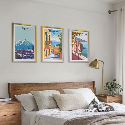Three-piece wall art piece Colorful retro cityscapes
