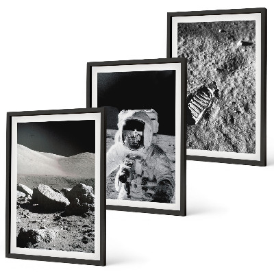 Wall art set NASA photos moon astronaut