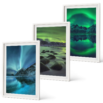 Wall art set Winter landscape of the aurora borealis