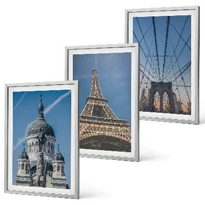 Wall art set featuring views of buildings from cities around the world
