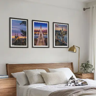 Wall art set featuring views of bridges and sunsets