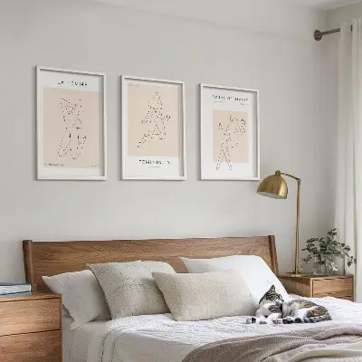 Three-piece wall art piece Women's silhouettes minimalism poster