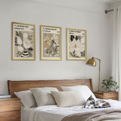 Wall art set Retro Flowers from Cities Around the World