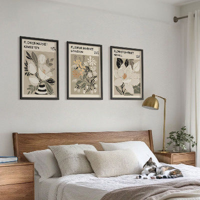 Wall art set Retro Flowers from Cities Around the World