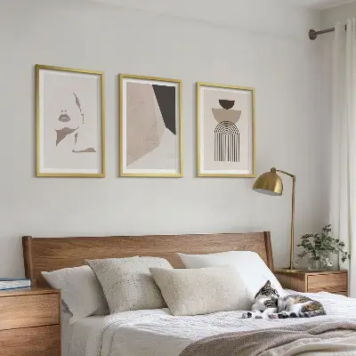 Abstract face shapes wall art three-piece set