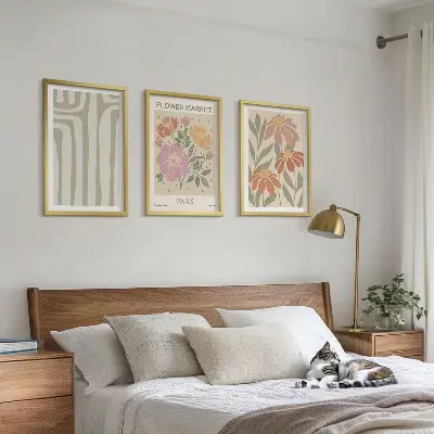 Set of 3 framed wall art pieces with botanical Paris minimalist motifs