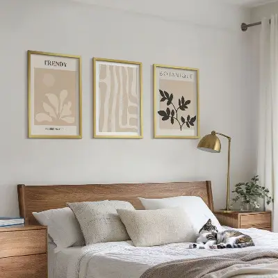 Wall art set with stylish plant patterns in beige and black