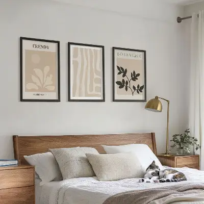 Wall art set with stylish plant patterns in beige and black