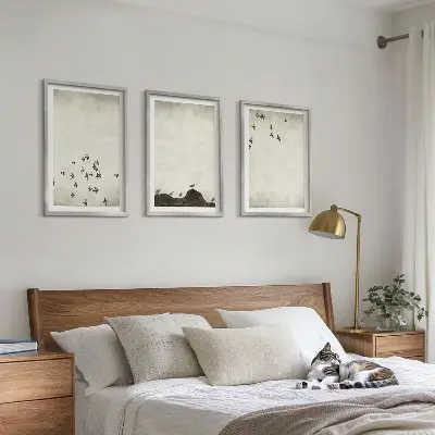 Three-piece wall art piece Birds in flight minimalist style