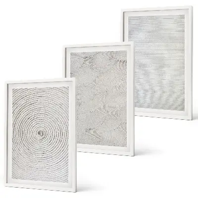 Three-piece geometric wall art set made of cardboard