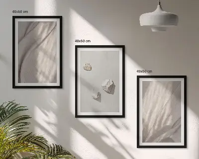 Three-piece wall art set boho structured close-up design