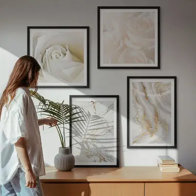 Wall art set with elegant marble patterns