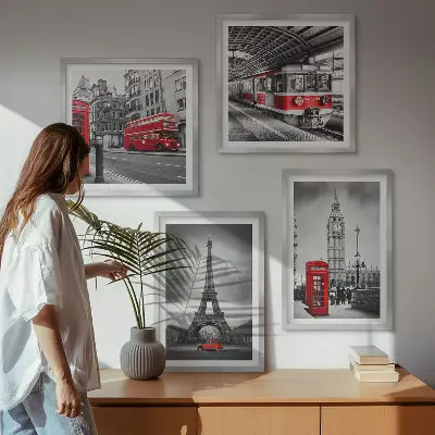 Set of 4 wall art pieces Red buses in the city