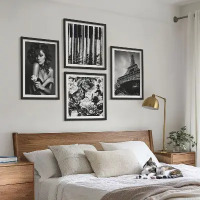 Wall art set Portrait of a Woman with an Eiffel Rose