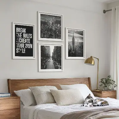 Set of 4 wall art pieces City streets black and white inspiration