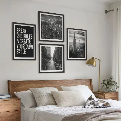 Set of 4 wall art pieces City streets black and white inspiration