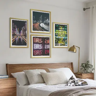 Set of 4 wall art pieces Neon signs in the city at night