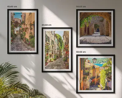 Wall art set featuring Italian streets with flowers and architecture