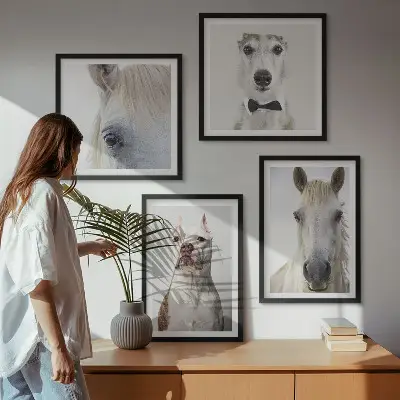 Set of 4 wall art pieces Portraits of dogs and horses elegantly